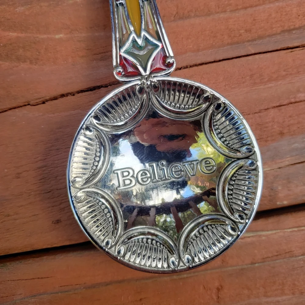 4-Piece CROSS Themed Measuring Spoon Set With Colorful Stained Glass Detail